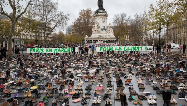Ekološke akcije protesta u Parizu - Sputnik Srbija