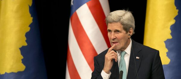 Џон Кери у посети самопроглашном Косову - Sputnik Србија