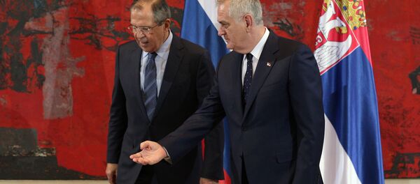 Руски министар иностраних послова Сергеј Лавров и председник Србије Томислав Николић на састанку ОЕБС-а у Београду Руски министар иностраних послова Сергеј Лавров и председник Србије Томислав Николић на састанку ОЕБС-а у Београду - Sputnik Србија