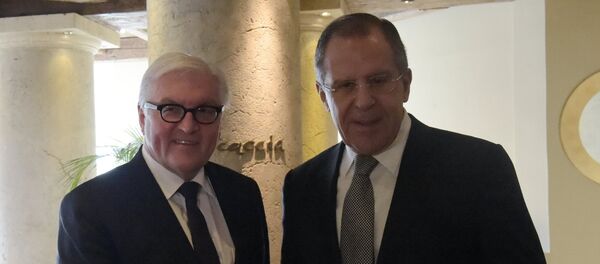 Франк-Валтер Штајнмајер и Сергеј Лавров Франк-Валтер Штајнмајер и Сергеј Лавров - Sputnik Србија