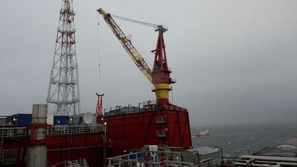 ЈАНАФ и МОЛ потписали уговор о транспорту више од два милиона тона нафте