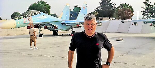 Мирослав Лазански у руској војној бази у Латакији Мирослав Лазански у руској војној бази у Латакији - Sputnik Србија