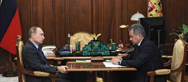 Vladimir Putin i Sergej Šojgu - Sputnik Srbija