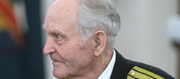 Prezident RF V.Putin vručil v Kremle medali veteranam Velikoй Otečestvennoй voйnы Prezident RF V.Putin vručil v Kremle medali veteranam Velikoй Otečestvennoй voйnы - Sputnik Srbija