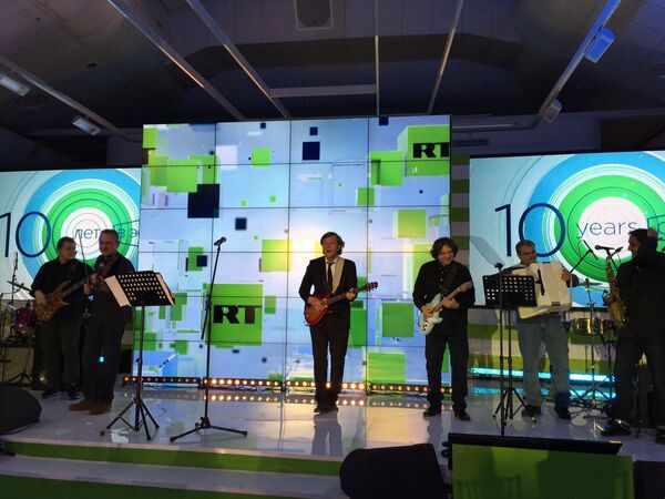 Emir Kusturica na proslavi jubileja RT Emir Kusturica na proslavi jubileja RT - Sputnik Srbija