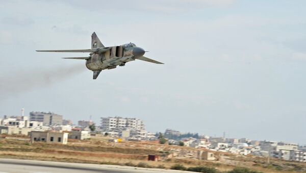 МИГ-23, авион сиријске авијације на аеродрому Хама у близини града Хаме - Sputnik Србија
