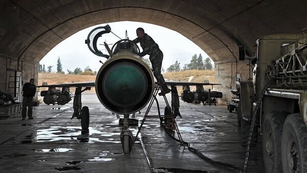 MIG-21 koji koristi sirijska vojska u borbi protiv terorista - Sputnik Srbija