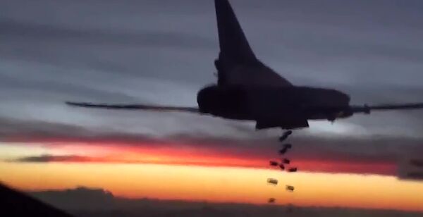 Испуштање крстарећих ракета на позиције ДАЕШ-а у Сирији - Sputnik Србија