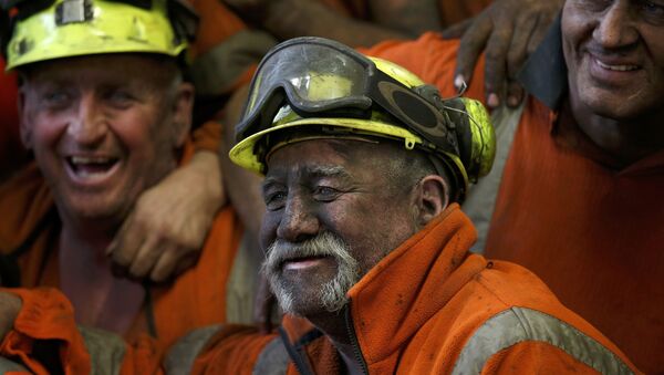Poslednja smena u rudniku uglja Kelingli Kolijeri u Severnom Jorkširu, Engleska, Velika Britanija - Sputnik Srbija