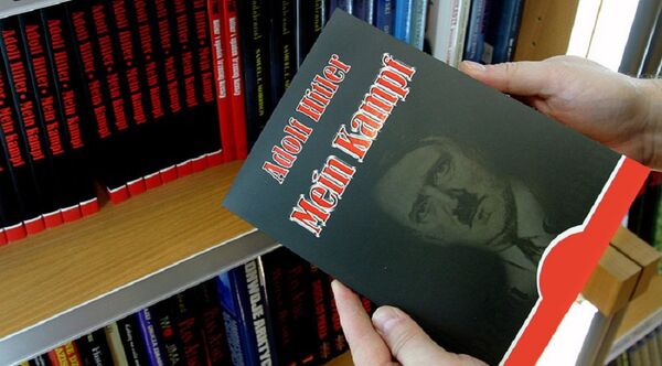 Mnogi u Nemačkoj smatraju da knjiga koja ističe strategije za uspostavljanje nacističkog režima i genocidne prakse istrebljenja čitavih naroda ne bi trebalo da bude objavljena  u modernim vremenima - Sputnik Srbija