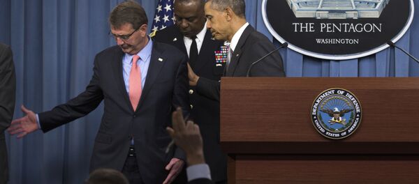 Барак Обама и Ештон Картер Барак Обама и Ештон Картер - Sputnik Србија