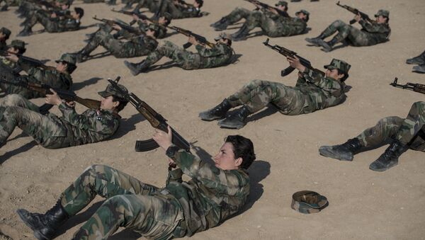 Lavice nacionalne odbrane — ženski bataljon sirijske vojske - Sputnik Srbija