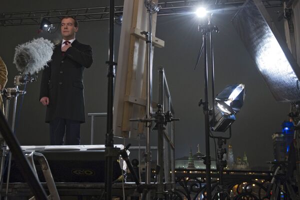 Новогодишње обраћање Дмитрија Медведева на дочеку 2011. године. Новогодишње обраћање Дмитрија Медведева на дочеку 2011. године. - Sputnik Србија