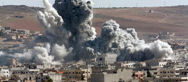 Бомбардовање у Сирији Бомбардовање у Сирији - Sputnik Србија