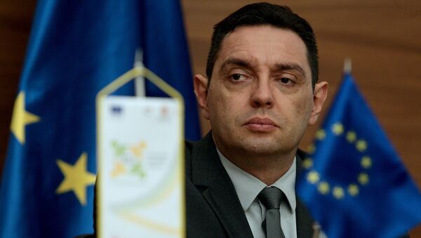 Ministar za rad, zapošljavanje, boračka i socijalna pitanja Aleksandar Vulin - Sputnik Srbija