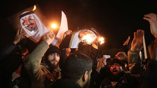Protest Iranaca ispred zgrade ambasade Saudijske Arabije - Sputnik Srbija