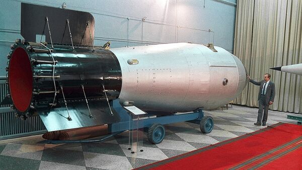 Хидрогенска бомба, водонична, Х-бомба или термонуклеарна бомба ј - Sputnik Србија
