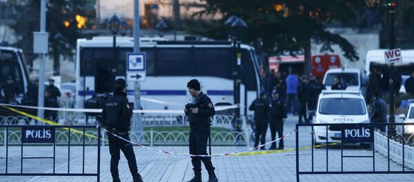 Policija u Istanbulu posle terorističkog napada 12.01.2016 godine Policija u Istanbulu posle terorističkog napada 12.01.2016 godine - Sputnik Srbija