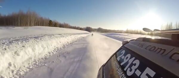 Skiing at the speed of 130 km/h - Sputnik Srbija