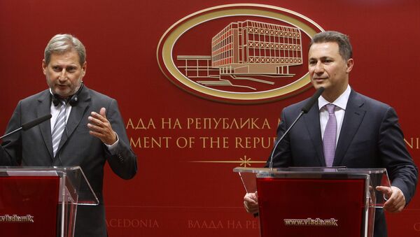 Makedonksi premijer Nikola Gruevski i evropski komesar Jahanes Han - Sputnik Srbija