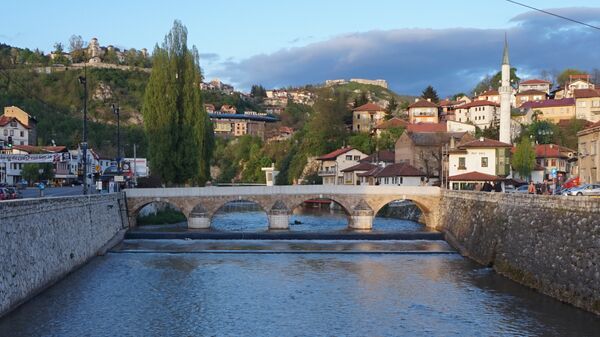 Сарајево, мост преко Миљацке панорама - Sputnik Србија