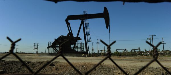 Нафтне пупме близу - Sputnik Србија