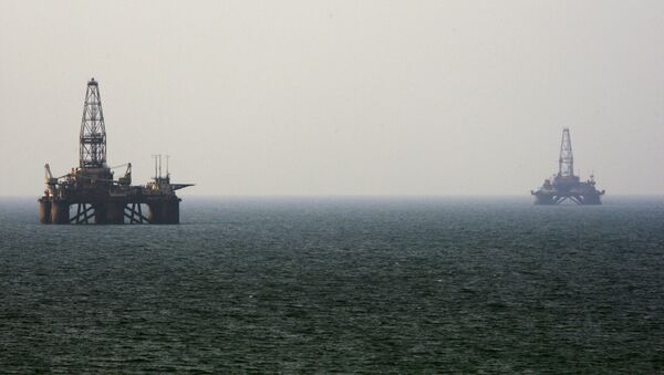Нафтне платворме на мору - Sputnik Србија