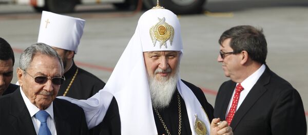 Петријарх московски и све Русије Кирил и председник Кубе Раул Кастро на Куби - Sputnik Србија