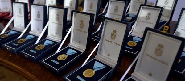 Одликовања на столу пред почетак церемоније доделе - Sputnik Србија