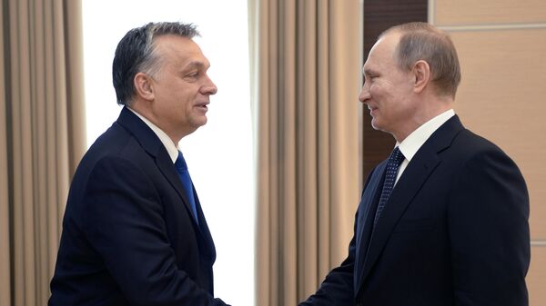 Председник Русије Владимир Путин и премијер Мађарске Виктор Орбан на састанку у Москви - Sputnik Србија