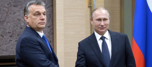 Председник Русије Владимир Путин и премијер Мађарске Виктор Орбан на састанку у Москви - Sputnik Србија