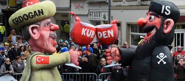 Фугуре Реџепа Ердогана и припадника ДАЕШ-а - Sputnik Србија