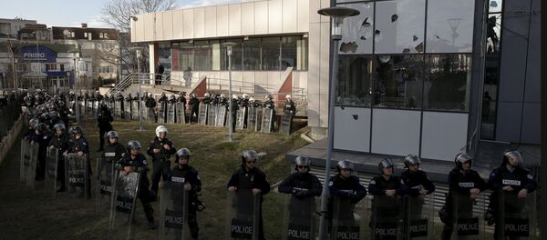 Kosovska policija uoči antivladinih protesta u Prištini - Sputnik Srbija