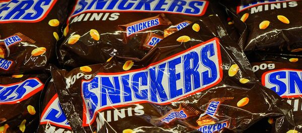 Сникерс - Sputnik Србија