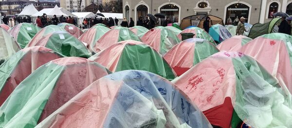 Шатори демонстраната у центру Приштине - Sputnik Србија