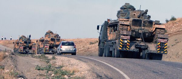 Турска војска н аграници Турске и Ирака - Sputnik Србија