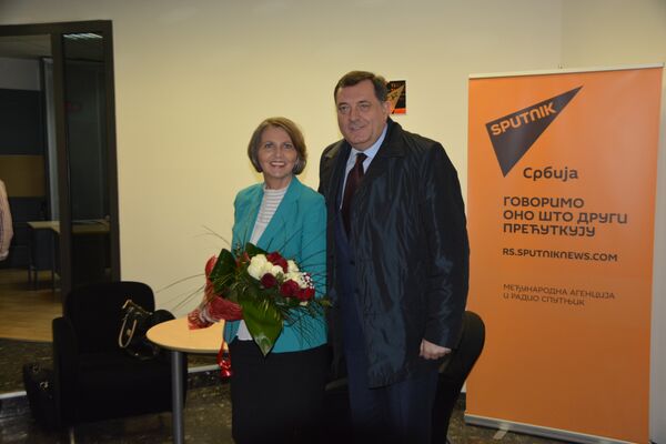 Председник Републике Српске са главном уредницом Спутњика Србија Љубинком Милинчић Председник Републике Српске са главном уредницом Спутњика Србија Љубинком Милинчић - Sputnik Србија