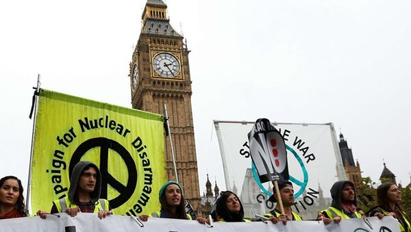 Протести у Лондону - Sputnik Србија