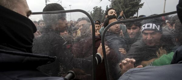 Migranti iz Sirije Migranti iz Sirije - Sputnik Srbija