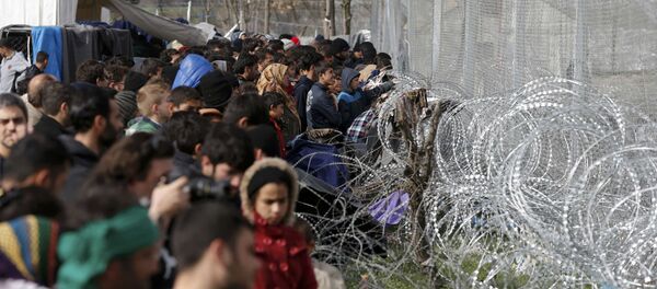 Мигранти на грчко - македонској граници Мигранти на грчко - македонској граници - Sputnik Србија