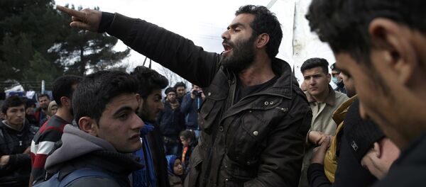 Избеглице, мигранти - Sputnik Србија