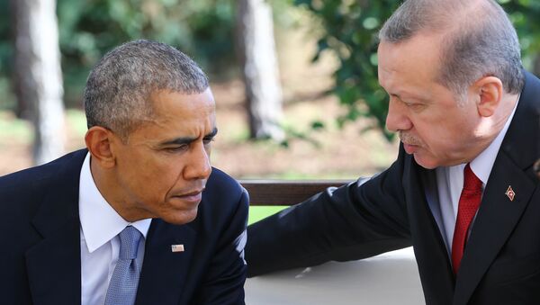 Predsednik Turske Redžep Tajip Erdogan i predsednik SAD Barak Obama - Sputnik Srbija