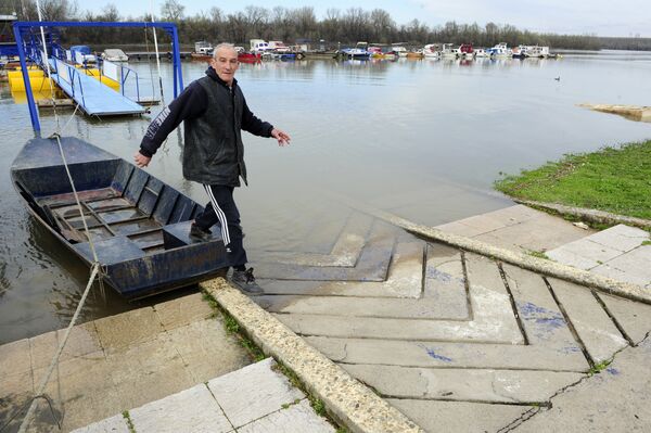 Vanredna odbrana kod Nebojšine kule u Beogradu - Sputnik Srbija