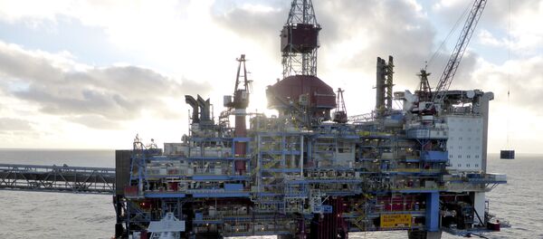 Naftna platvorma Naftna platvorma - Sputnik Srbija