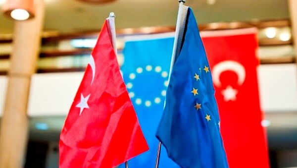 Zastave Turske i Evropske unije - Sputnik Srbija