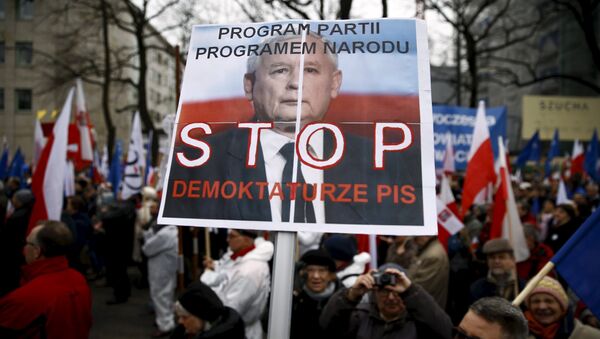 Пољска, Варшава, демонстрације против Владе - Sputnik Србија