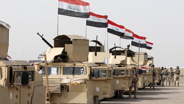 Iračka vojska na putu u Mosul i borbu sa teroristima DAEŠ-a - Sputnik Srbija