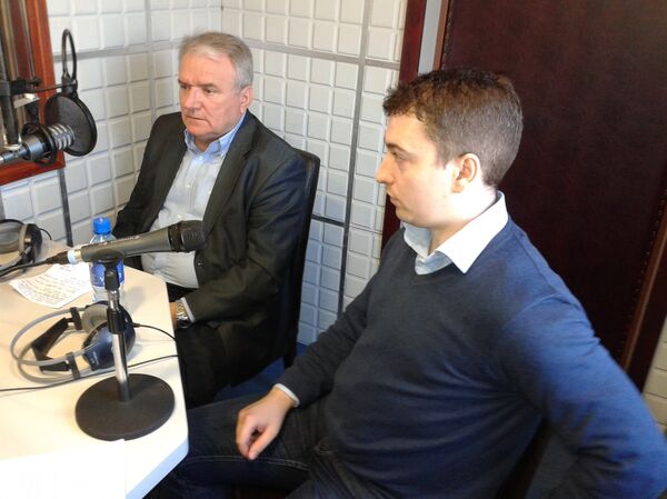 Бивши амбасадор Србије у Белорусији, стручњак за међународне односе и спољну политику Срећко Ђукић и сарадник Института за европске студије Стеван Гајић - Sputnik Србија