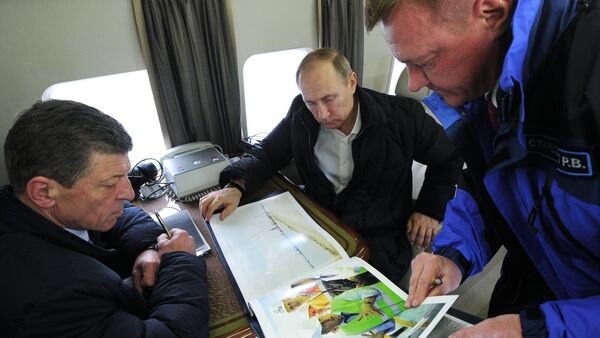 Predsednk Rusije Vladimir Putin u radnoj poseti Krimu - Sputnik Srbija