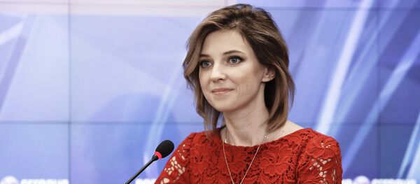 Natalija Poklonska na pres-konferenciji na Krimu - Sputnik Srbija